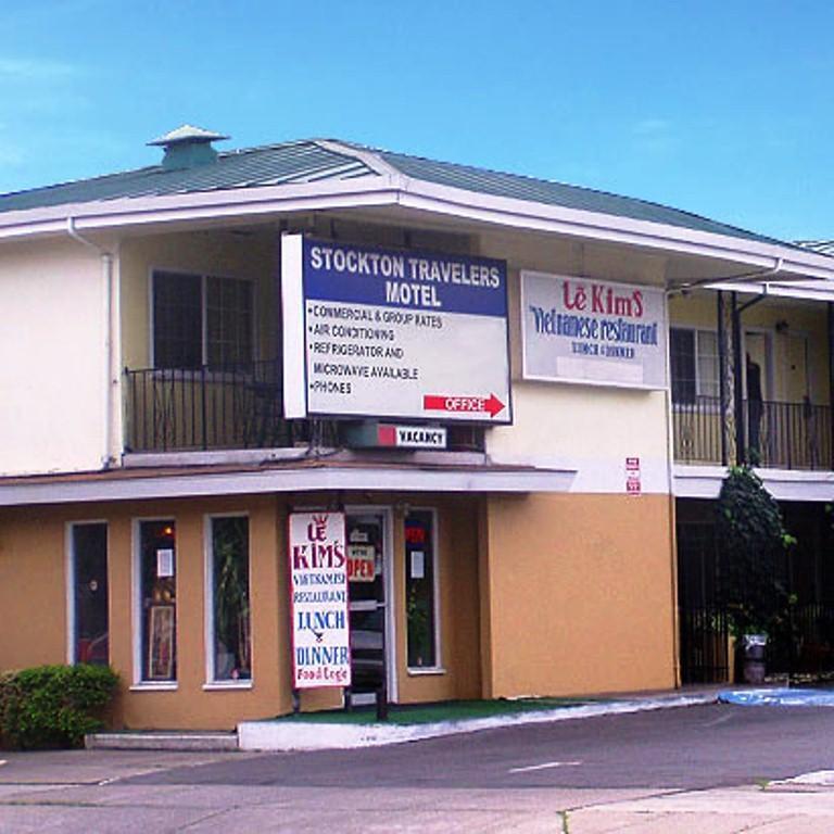 Stockton Travelers Motel Esterno foto